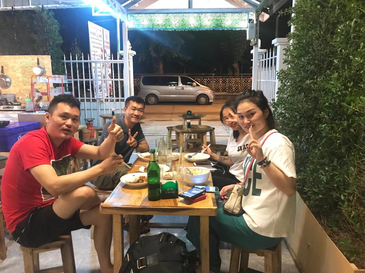Oppa House Hostel (Adults Only) Ban Don Rak Екстериор снимка